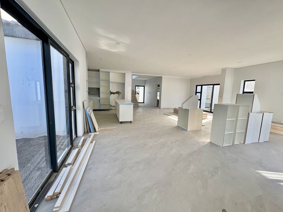 4 Bedroom Property for Sale in Sandown Western Cape